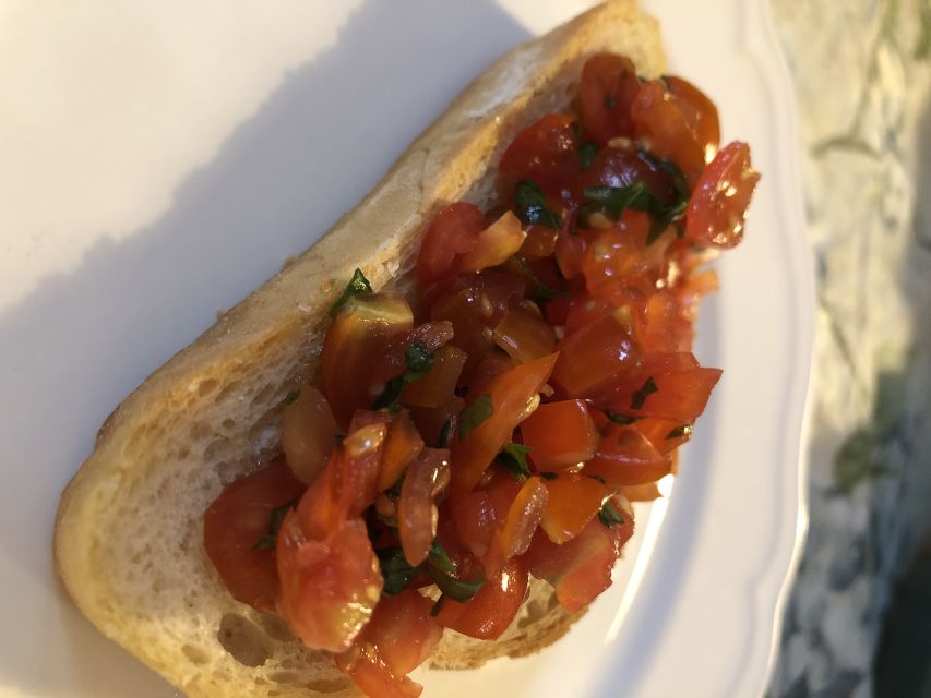 Milan: Italian Cooking Class with Food and Wine - Snacks, coffee, and wine keep the class social