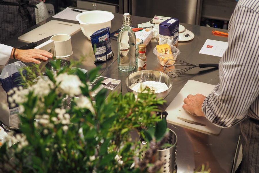 Milan: Italian Cooking Class with Food and Wine - The shared meal is more than a photo opportunity