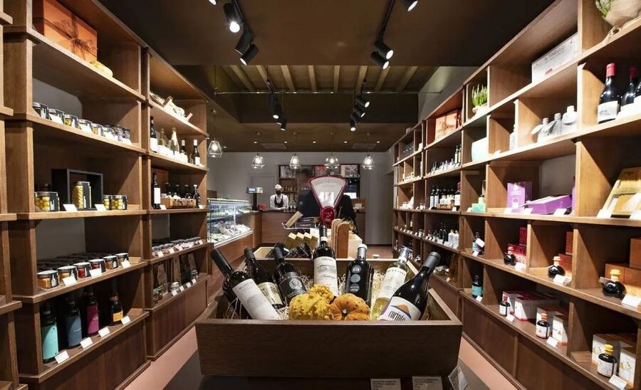 Milan Wine Tasting Aperitivo - Finding Autentico Milano in Milan