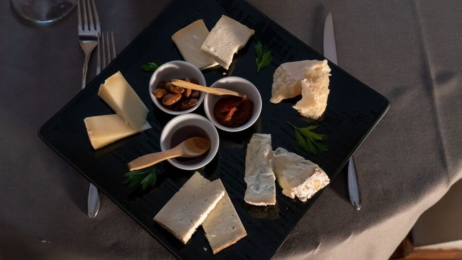 Milan: Wine Tasting Experience in the City Centre - Key points to know before booking