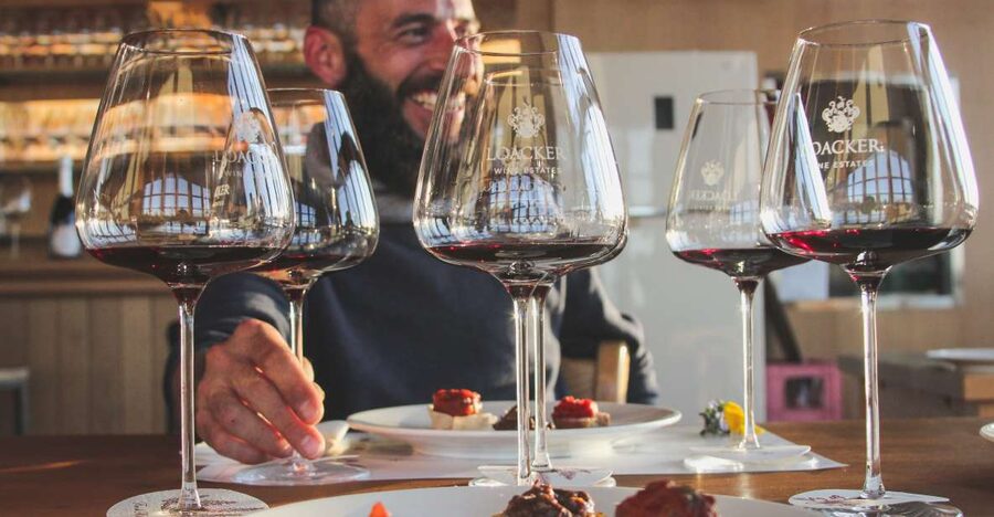 Montalcino: Guided Winery Tour & Gourmet Food Tasting - Walking the Brunello Cru path through the vines