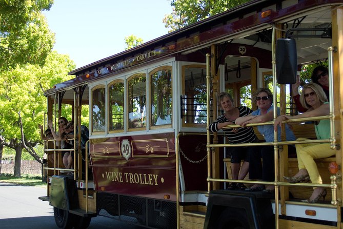 Napa Valley Wine Trolley Classic Tour - What the guide adds to the day
