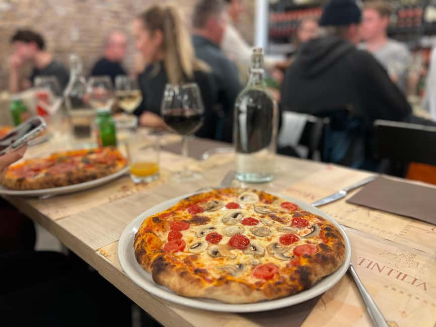 Naples: Pizza and tiramisu making class with unlimited wine - What the $81 price really covers
