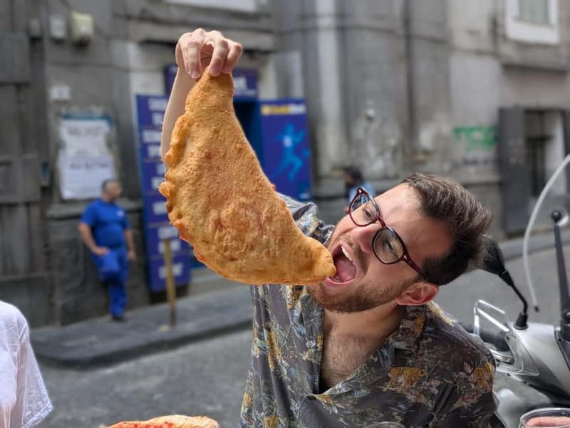 Naples: Street Art, Wine and Food Tasting Walking Tour - Is $32 a Good Price?
