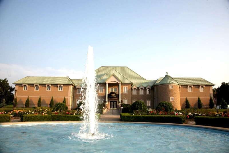 Niagara, Canada: Half-Day Winery Tour with Tastings - What $113 gets you