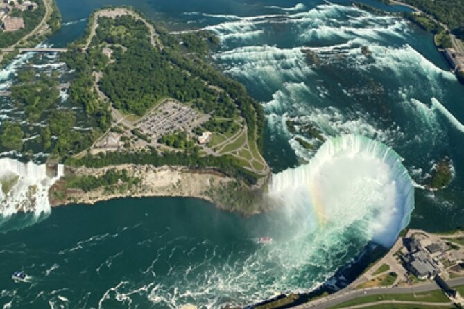 Niagara Falls Day Tour Includes Boat Cruise, Winery Stop & Lunch - The seasonal boat cruise is the day’s highlight
