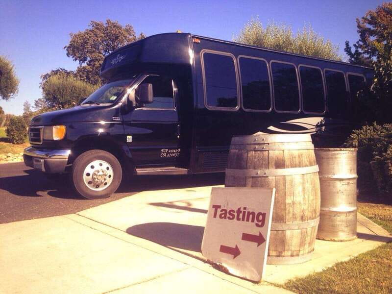 Niagara Falls: Winter Niagara Wine Tour with Transportation - What the $69 price really gets you