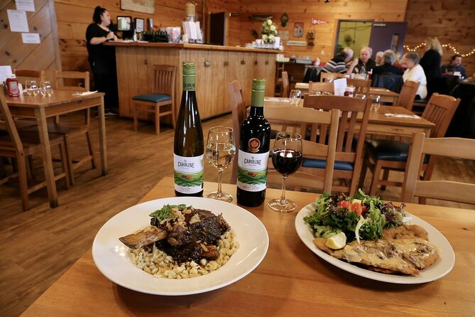 Niagara Wine Tour and Tastings with Transportation - Konzelmann Estate and a more formal tasting room