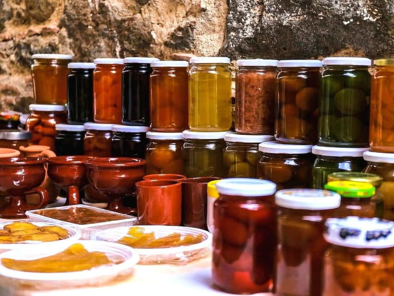 Paphos: Gourmet Cyprus Tour – Local Flavors & Wine - Foini and Ourania Delights: a sweet tradition from the 1930s