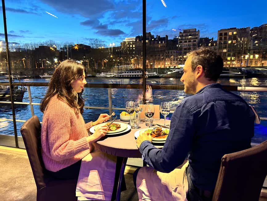 Paris: 3-Course-Dinner Cruise with Wine on the Seine River - A 75-minute route through the heart of Paris