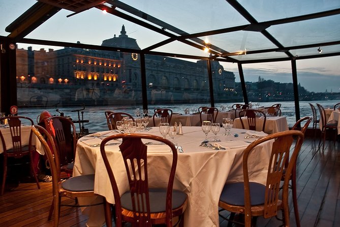 Paris 3-Courses Gourmet Dinner Seine River Cruise with Champagne - Getting there and planning your evening