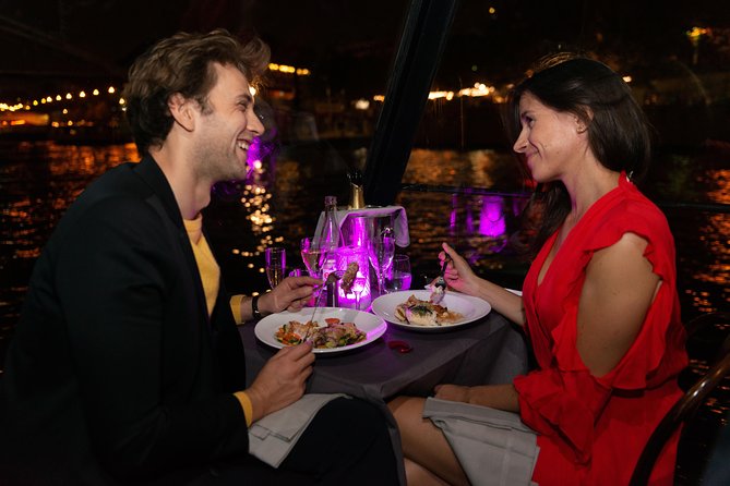 Paris 3-Courses Gourmet Dinner Seine River Cruise with Champagne - Who should book this Seine dinner cruise