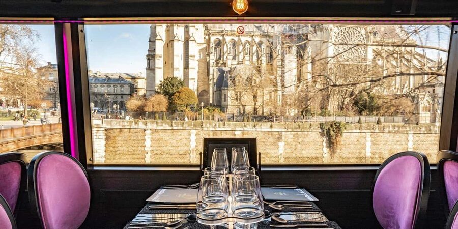 Paris: Champs Elysées Bus Toqué w/Lunch & Glass of Champagne - Should you book Bus Toqué?