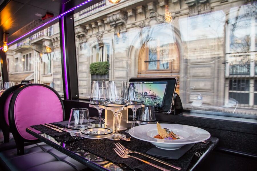 Paris: Champs Elysées Bus Toqué w/Lunch & Glass of Champagne - Sunday’s five-course option