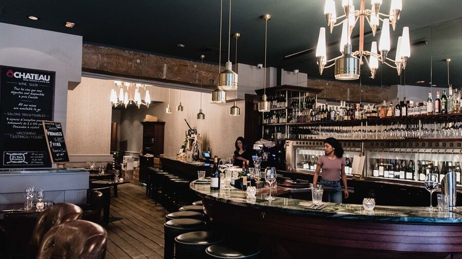 Paris: Dinner with Customized Wine Selection - Timing, Language, and Booking Details