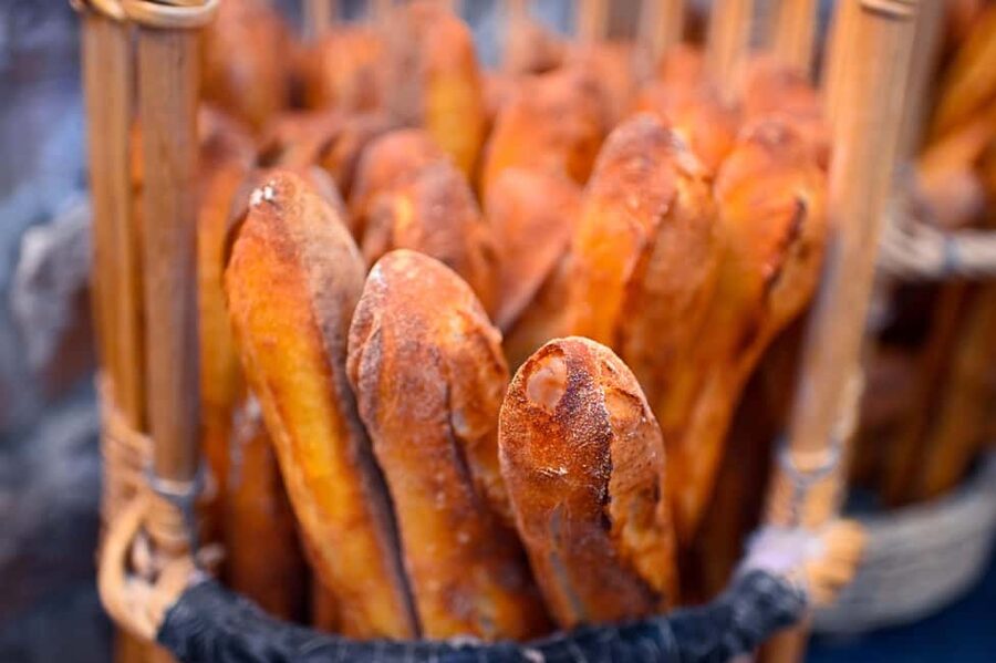 Paris: Le Marais District Food Tour with 10+ Tastings & Wine - Macarons, chocolate, and the final secret dish