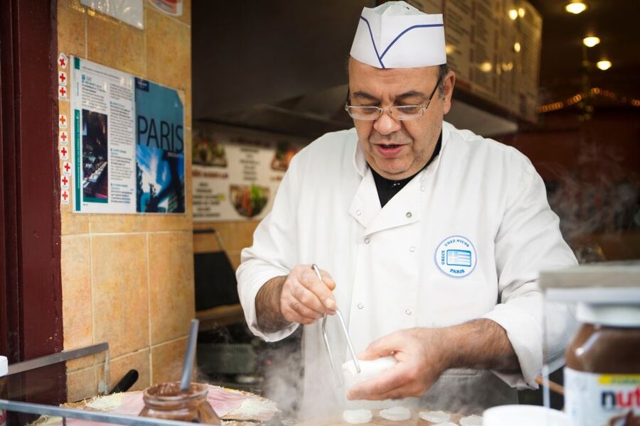 Paris: Private Food and Wine Tour in Le Marais - The guides shape the whole experience