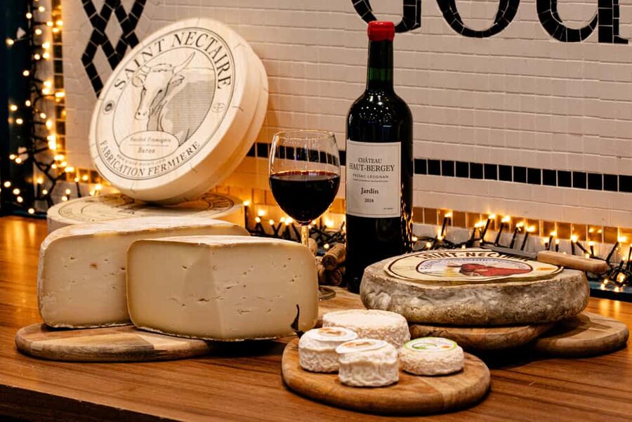Paris: Tasting of 3 Wine and 3 Cheese - Why the cheese pairings matter