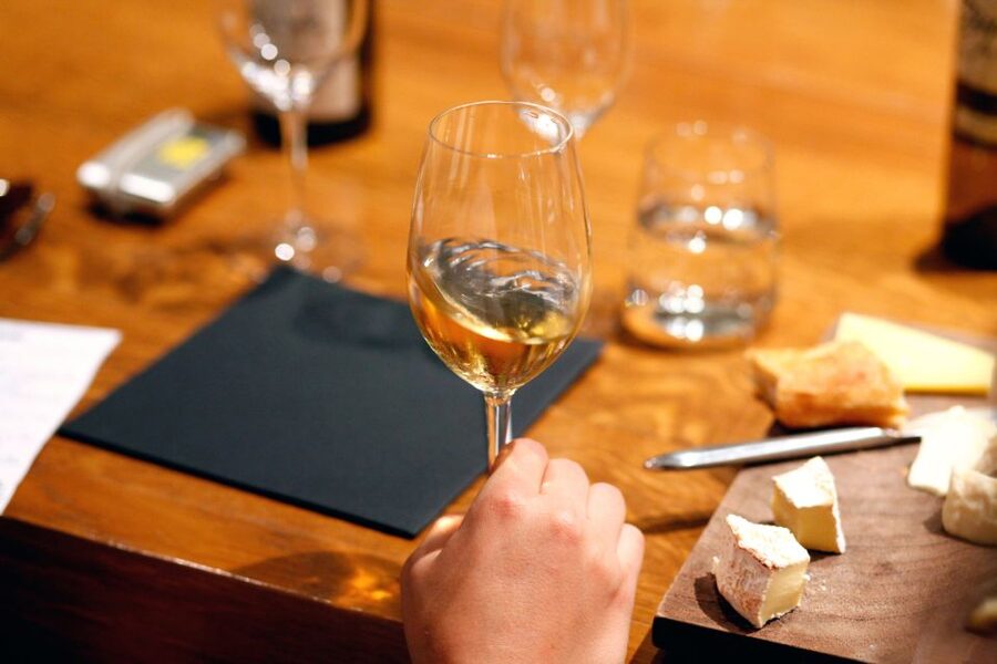 Paris: Wine and Cheese Lunch - Is $100 fair for two hours?