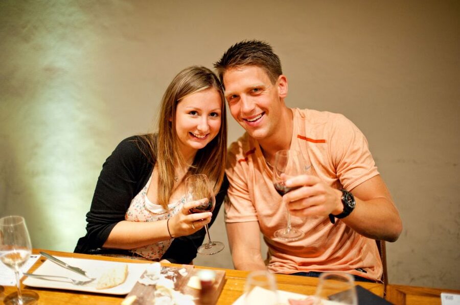 Paris: Wine and Cheese Lunch - How to fit it into your Paris day