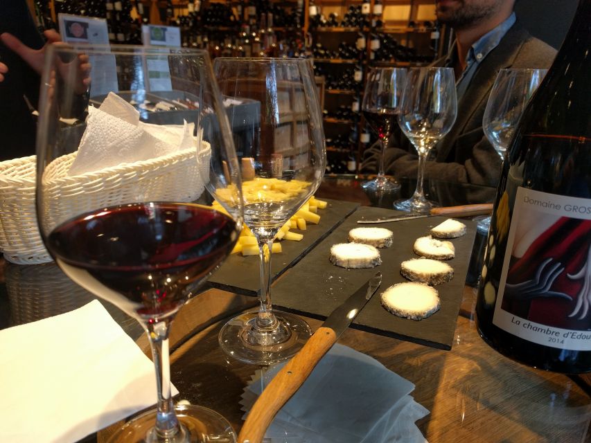 Paris: Wine and Cheese Tasting - Choosing the three wines from independent producers