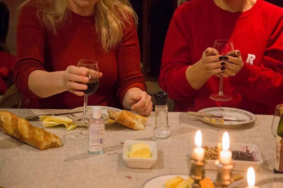 Paris: Wine and Cheese Tasting with a Chef Sommelier - A market walk that explains the meal
