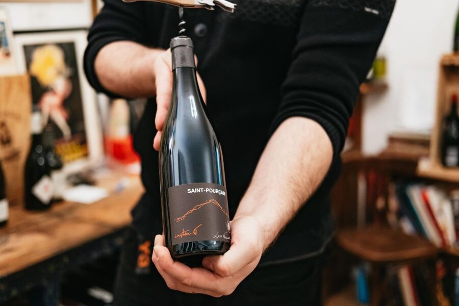 Paris: Wine Tasting Experience with 6 Wines and Cheese Board - Nico’s teaching style and what you can expect