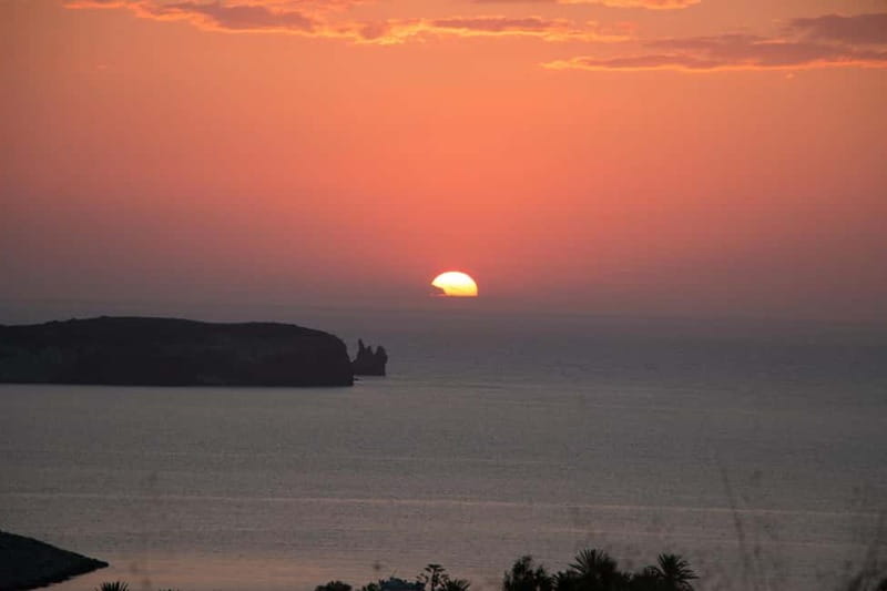 Paros: Sunset Boat Trip with Soft Drinks and Local Wine - San Spiridon Island when the weather cooperates