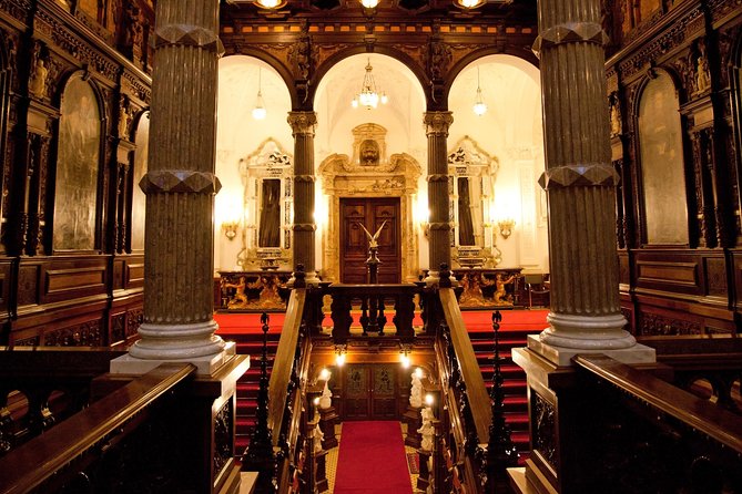 Peles & Cantacuzino Castles: Gourmet Wine & Cultural Day trip - Peles Castle: Romania’s royal showpiece