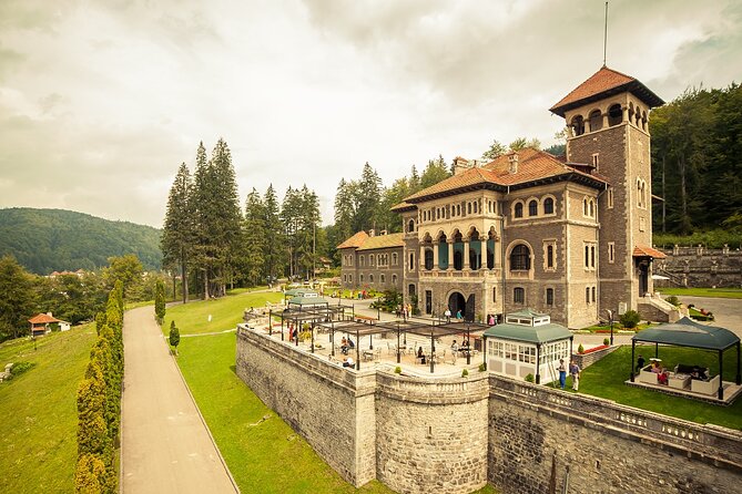 Peles & Cantacuzino Castles: Gourmet Wine & Cultural Day trip - How to plan around traffic and closures