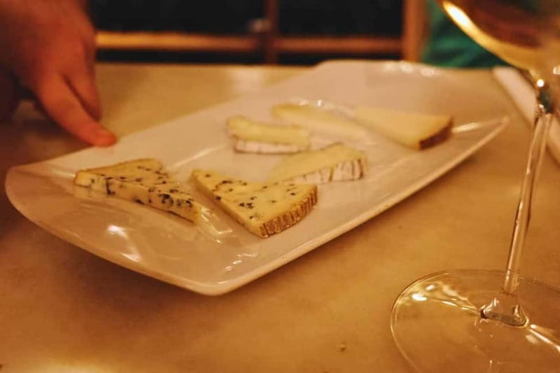 Picasso Museum and Walking Tour Plus Wine Tasting Upgrade - Practical booking advice before you go