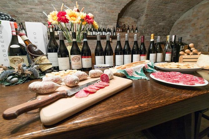 Piedmont Winery Tour: Taste Barolo, Barbaresco & Traditional Food - Seven wines, from Barolo to Moscato