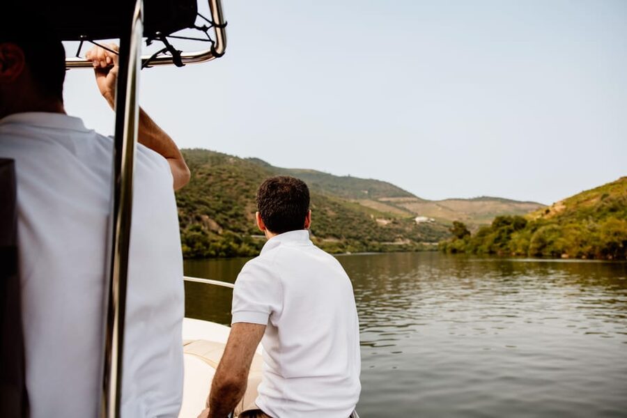 Pinhão: 1 Hour SUNSET Cruise with Sparkling Wine - Practical details before you book