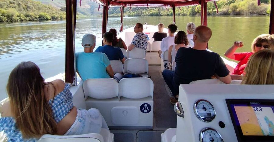 Pinhão: Douro River 50-min Boat Trip with Port Wine - Why this short Douro cruise works so well