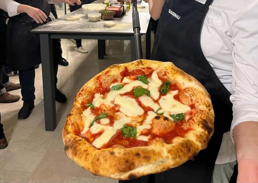 Pizza and Tiramisu Cooking Class with Wine in Milan - Wine, dinner, and the social side
