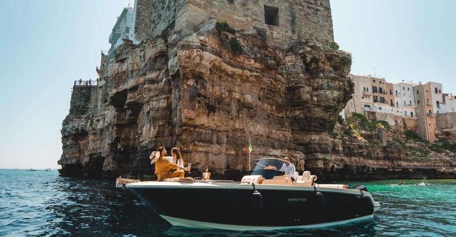 Polignano a Mare: Private Cruise with Champagne - Leaving Cala Ponte Marina
