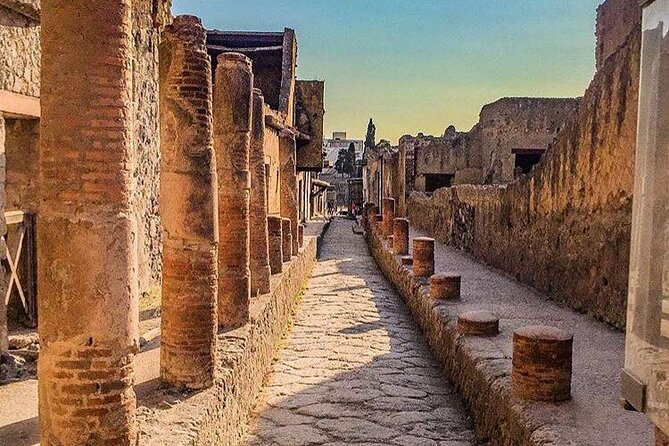 Pompeii Tour with Lunch and Wine Tasting from Positano - Why this pairing works from Positano