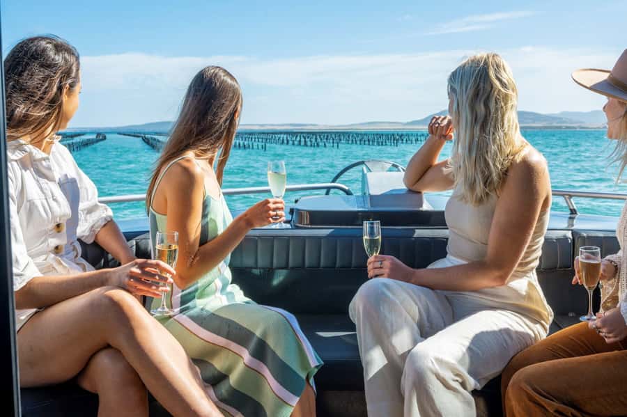 Port Lincoln: Coffin Bay Seafood, Wine, and Nature Day Trip - The guide can shape the whole day