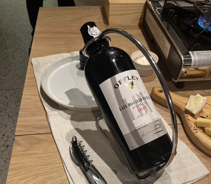 Port Wine class with 3 or 5 Port tasting and pairings - What you get for $23