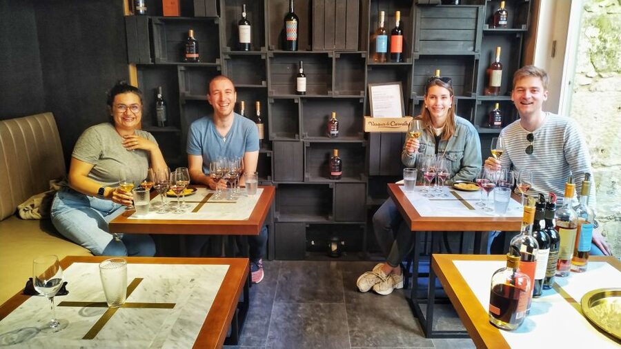 Port wine & wine walking tour with culture - max 8 pax - Ribeira, the river, and the Dom Luís Bridge