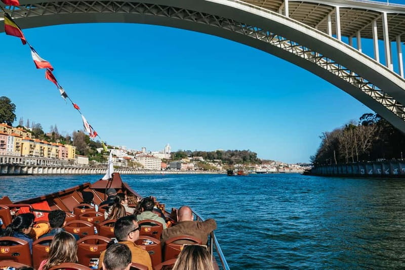 Porto: Bridges Cruise & Sunset & Port Wine Cellar Option - Key points at a glance