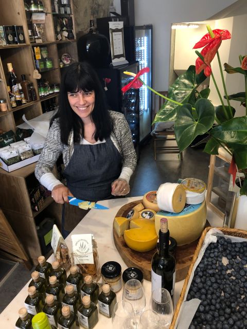 Porto: Cheese and Port Wine Tasting in a Unique Place - Small cautions before booking