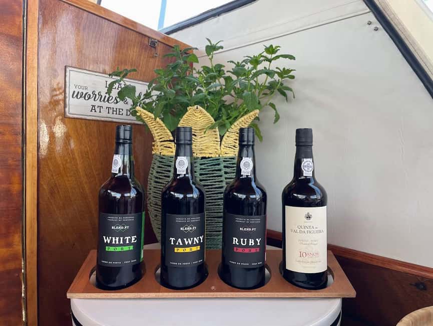 Porto: Douro Cruise, 6 Bridges & 4 Port Wines (Max 7) - Miragaia, Alfândega, and the Ribeira waterfront