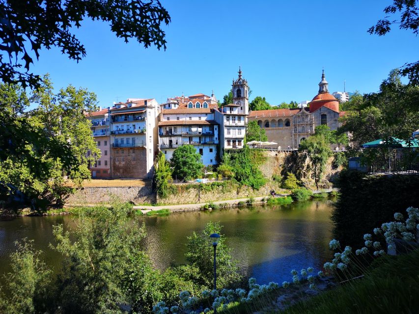 Porto: Douro Valley History & Wine Tour with Cruise & Lunch - Is $104 a fair price?