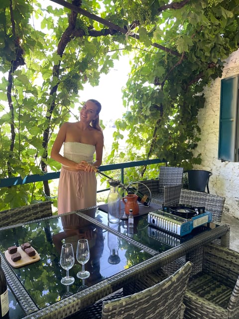 Porto: Douro Valley Wine Tour with a Sommelier & Boat Trip - Key points to know before booking