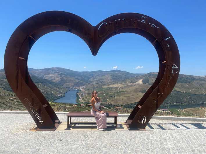 Porto: Douro Valley Wine Tour with a Sommelier & Boat Trip - Why the first winery sets the tone