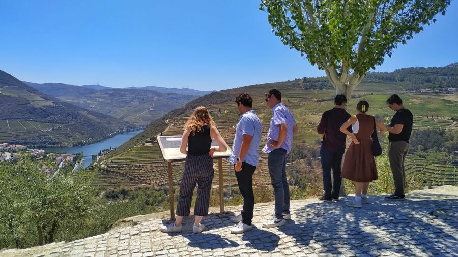 Porto: Douro Valley Wine Tour with Tastings, Boat, and Lunch - A useful morning break near Peso da Régua