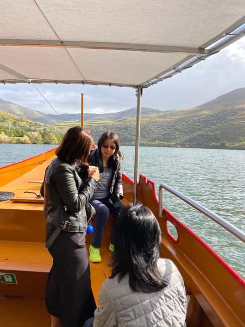Porto: Douro Valley Wine Tour with Tastings, Lunch & Cruise - A Douro lunch beside the vineyards
