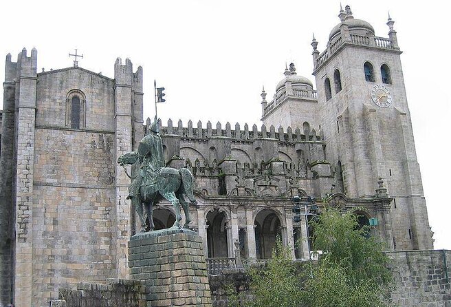 Porto Full Day City Tour Wine Tasting and Six Bridges Cruise - A busy Porto day with several ways to see the city
