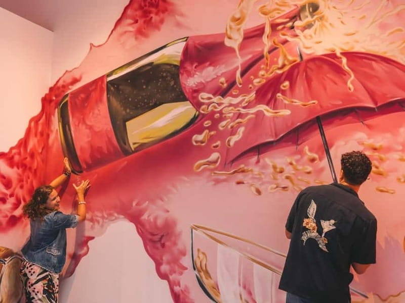 Porto: Pink Palace: The Eccentric World of Rosé Wine - Pink Palace makes rosé the main event